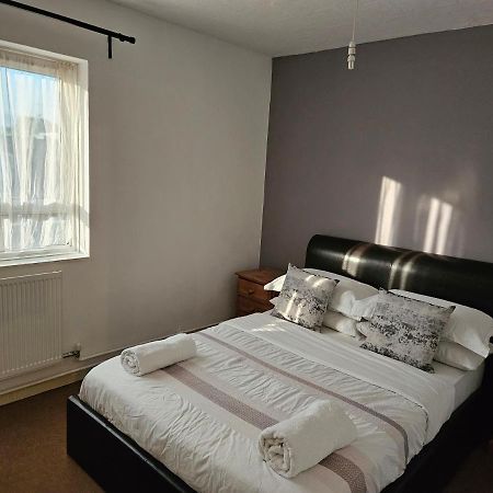 Flat In Camden Town Apartment ลอนดอน ภายนอก รูปภาพ